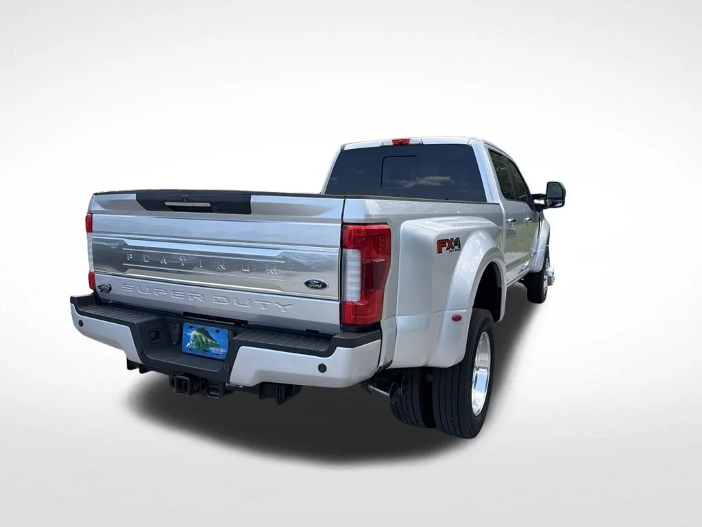 Used 2019 Ingot Silver Ford Platinum image 5