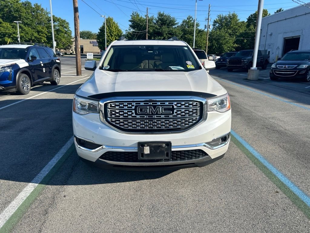 Used 2019 White GMC Denali image 2