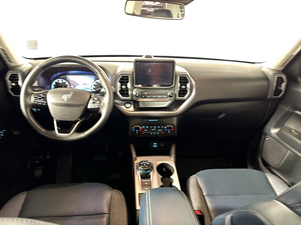 Used 2022 Blue Ford Outer Banks image 12