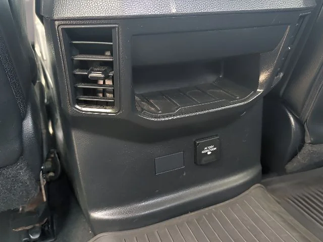 Used 2022 White Toyota SR5 image 40