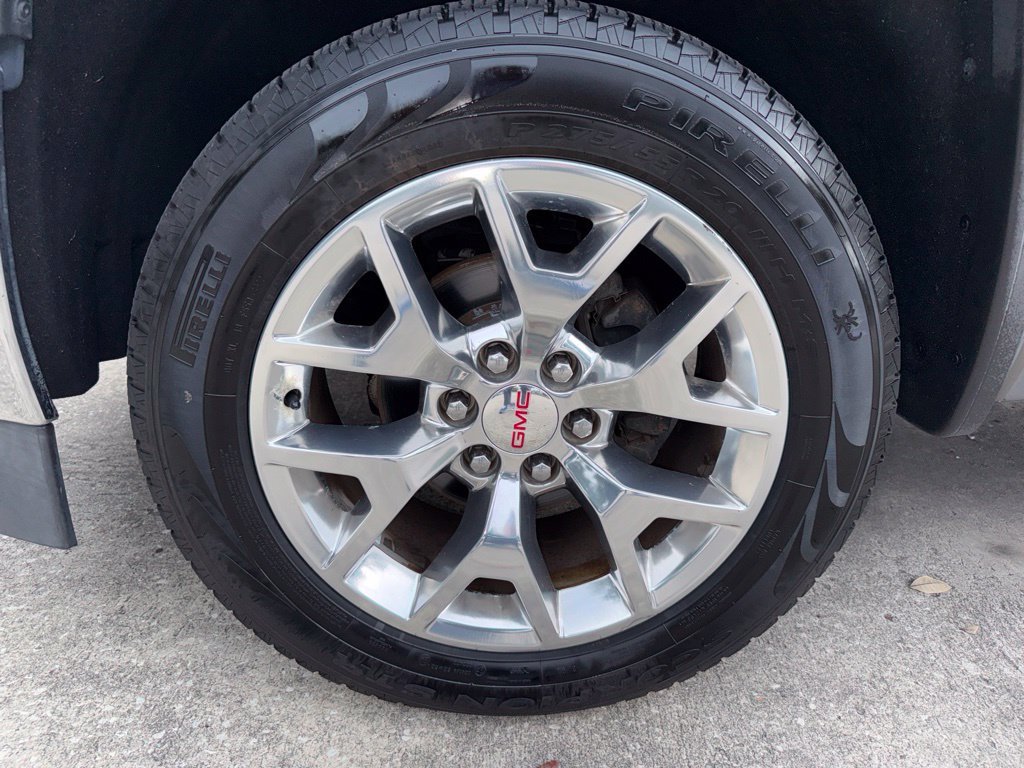 Used 2017 PEPPERDUST METALLIC GMC SLT image 42