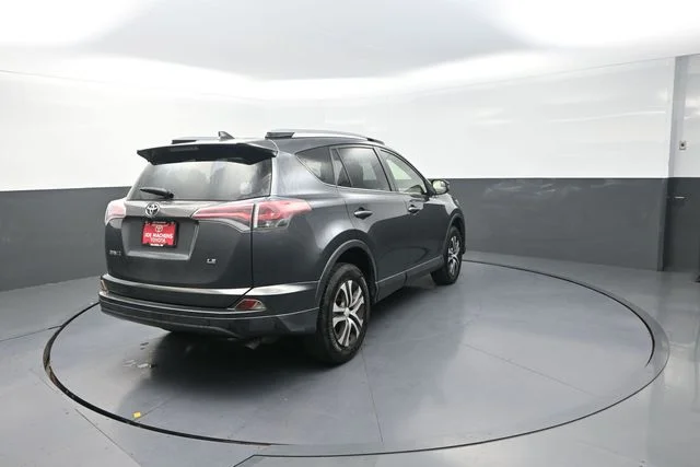 Used 2016 Gray Toyota LE image 71