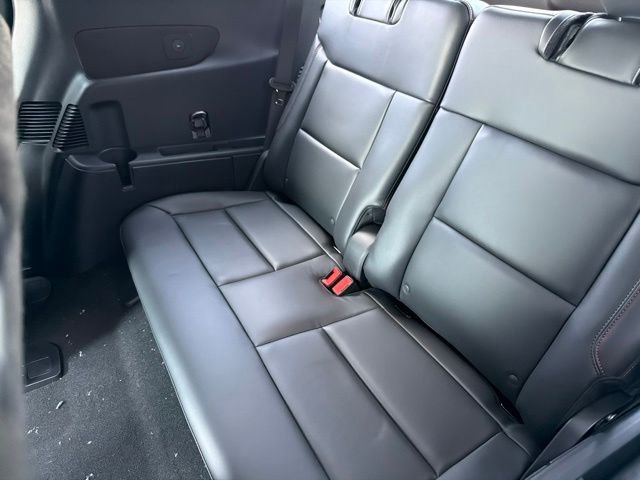 New 2026 Carbonized Gray Metallic Ford ST-Line image 9