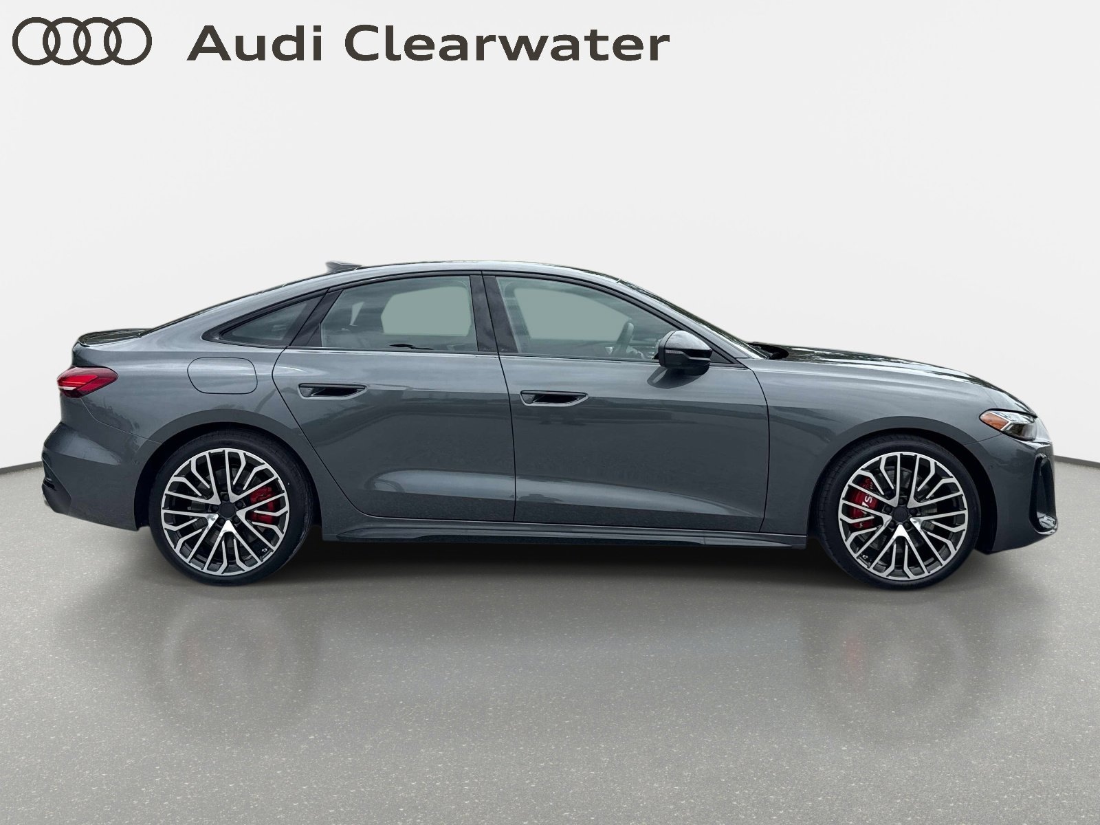 New 2026 Daytona Gray Pearl Effect Audi Premium Plus image 5
