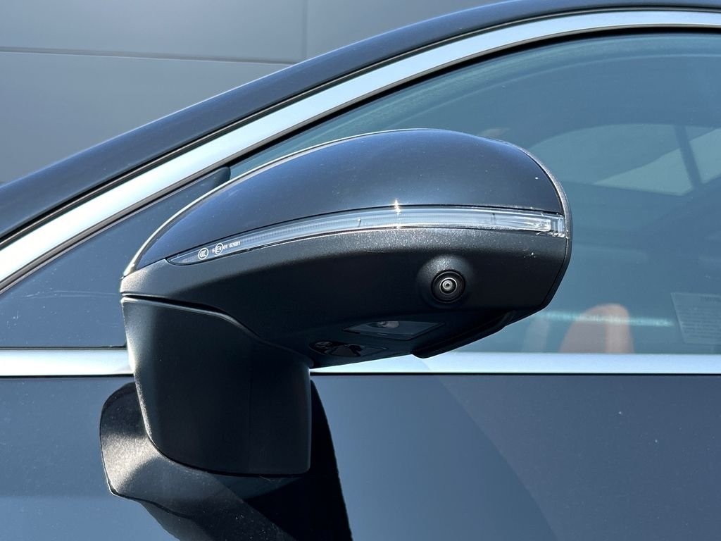New 2026 Black Mercedes-Benz GLC 300 image 30