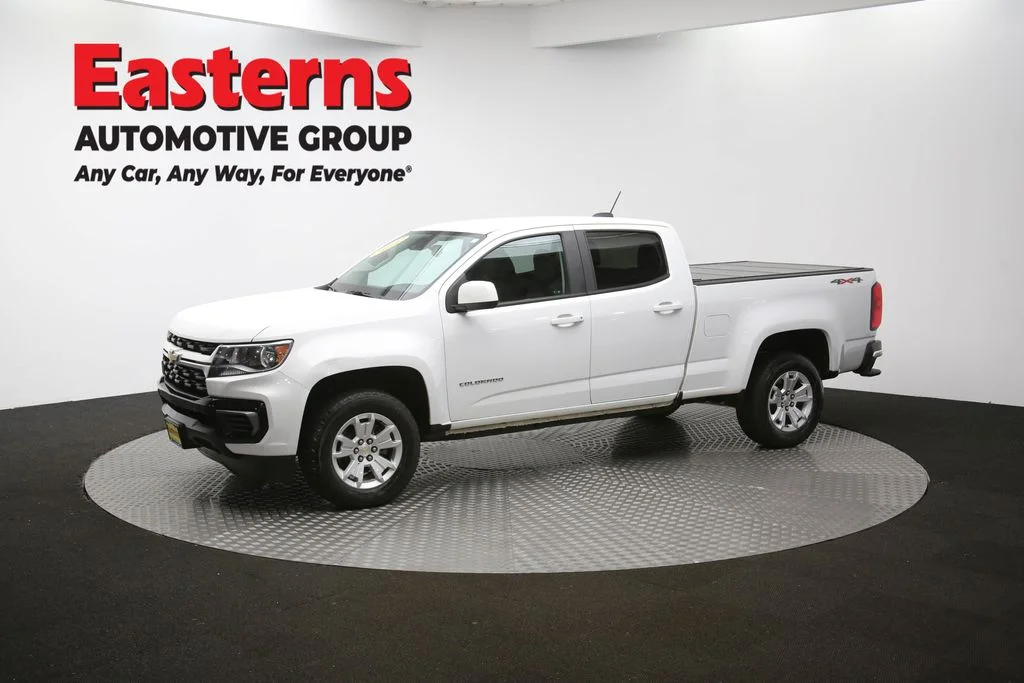Used 2022 White Chevrolet LT image 55