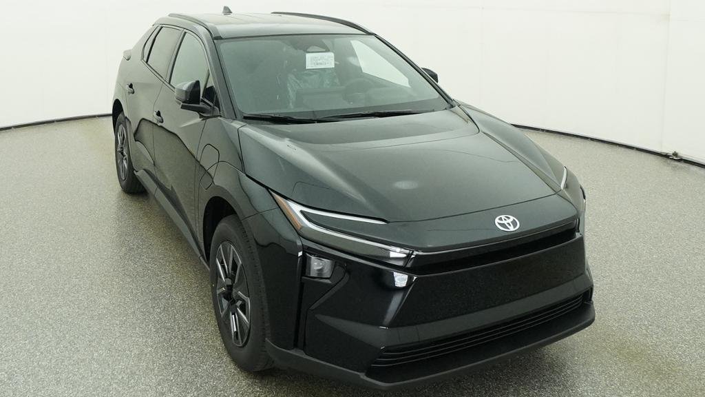 New 2026 Midnight Black Metallic Toyota XLE image 8