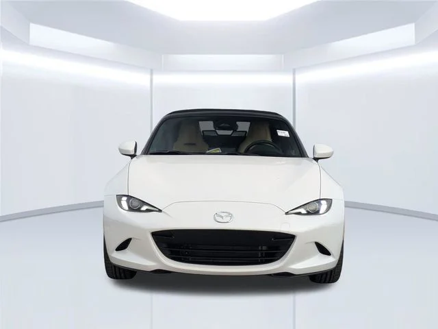 New 2026 Snowflake White Pearl Mazda Grand Touring image 10