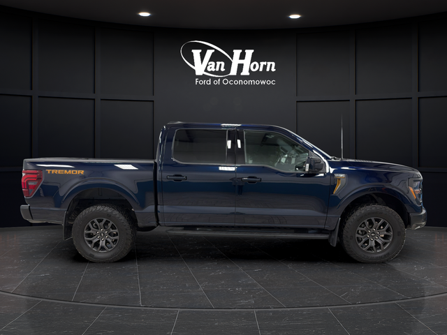 Used 2025 Antimatter Blue Metallic Ford Tremor image 2