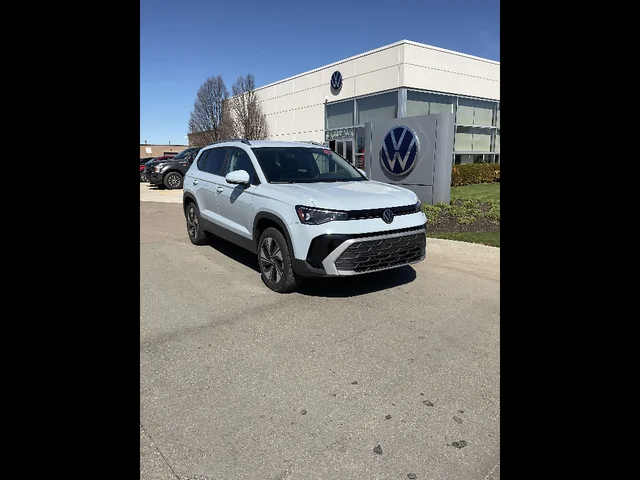 2026 Volkswagen Taos SE 4Motion
