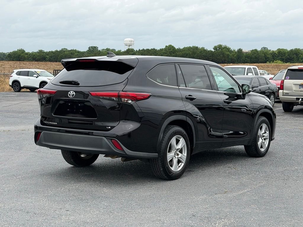 Used 2022 Brown Toyota LE image 5