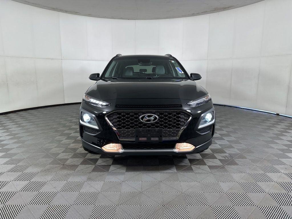 Used 2020 Ultra Black Hyundai Limited image 16