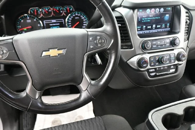 Used 2017 White Chevrolet LS image 36