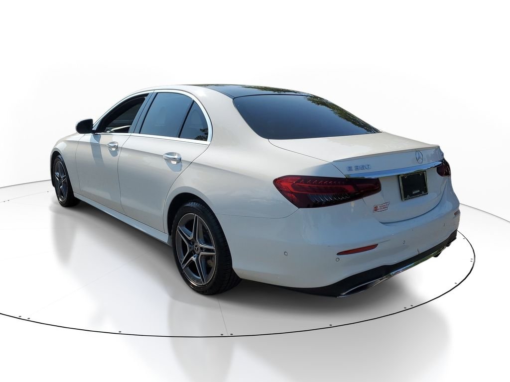 Used 2022 Polar White Mercedes-Benz E350 4MATIC® image 3