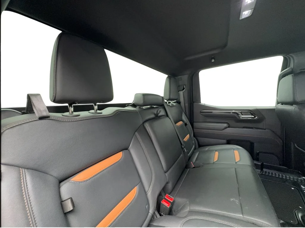 Used 2025 Black GMC AT4 image 32