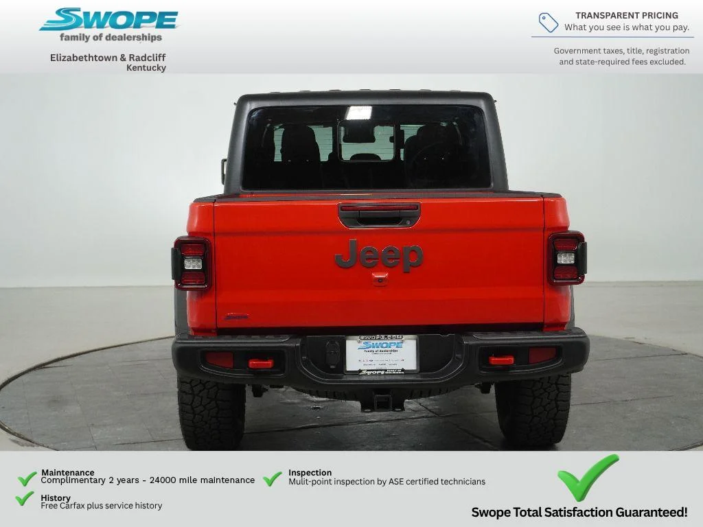 Used 2025 Firecracker Red Clearcoat Jeep Rubicon image 4