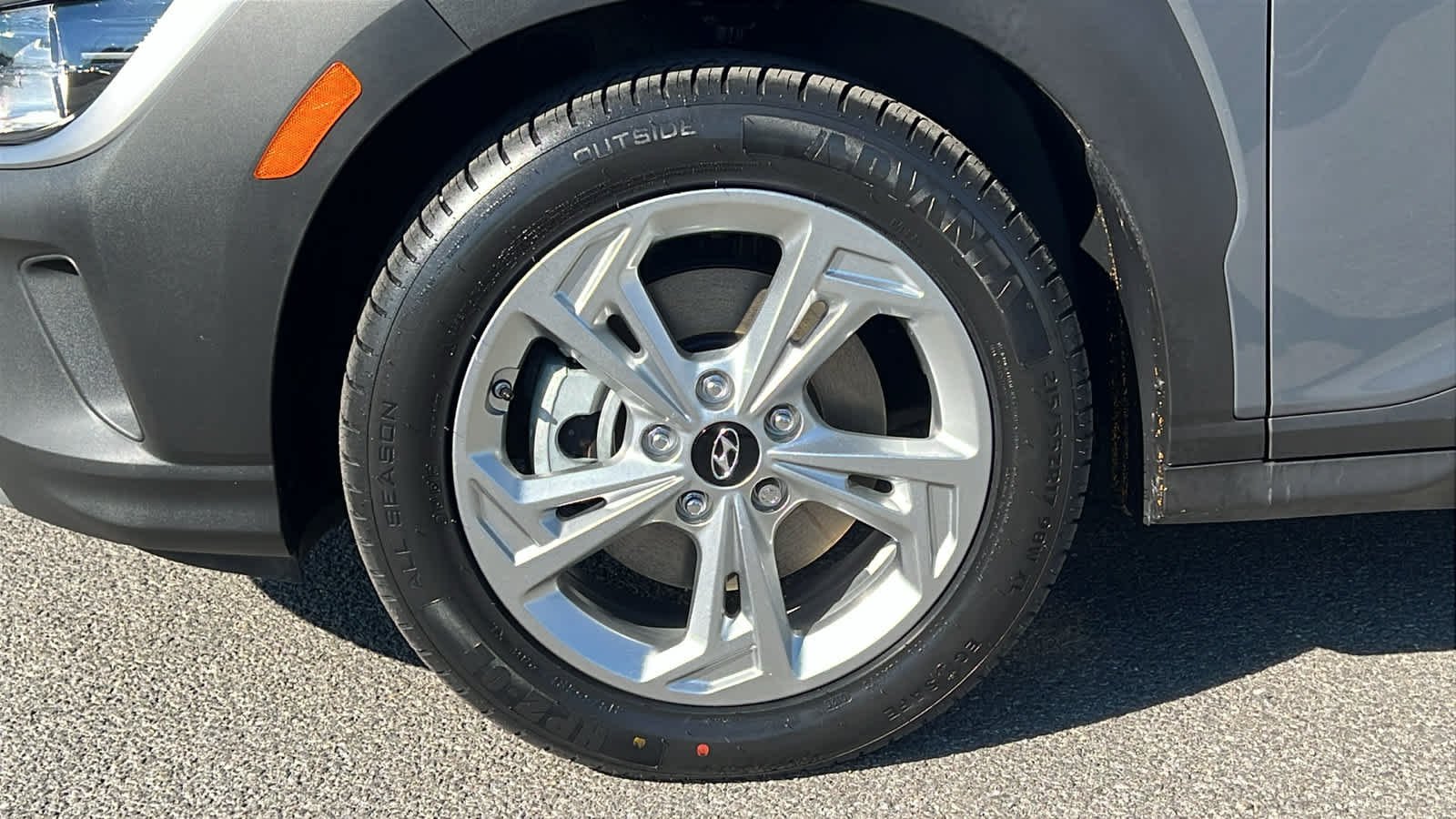 Certified Used 2023 Ecotronic Gray Hyundai SEL image 9
