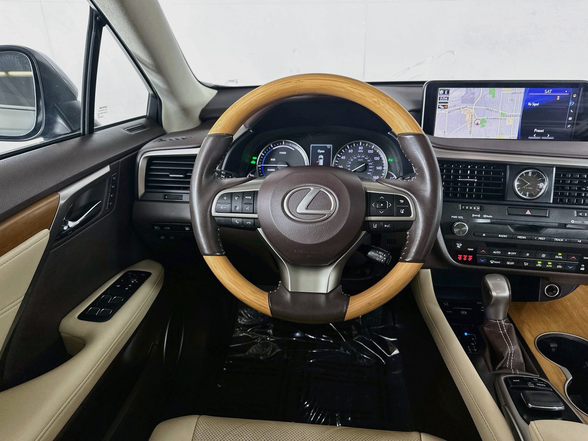 Used 2019 Atomic Silver Lexus 450h image 23