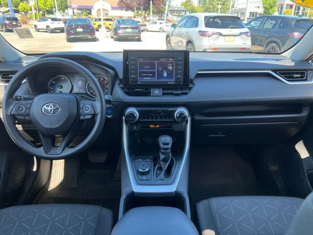 Used 2022 Silver Sky Metallic Toyota Hybrid XLE image 11