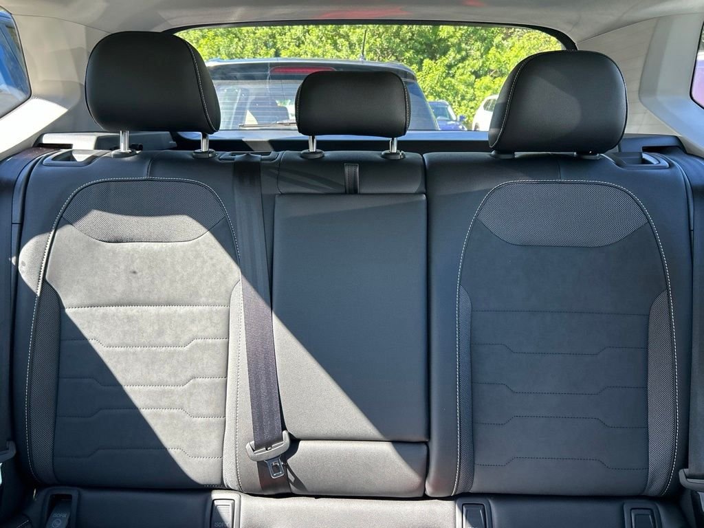 New 2026 Gray Volkswagen 1.5T SE image 13