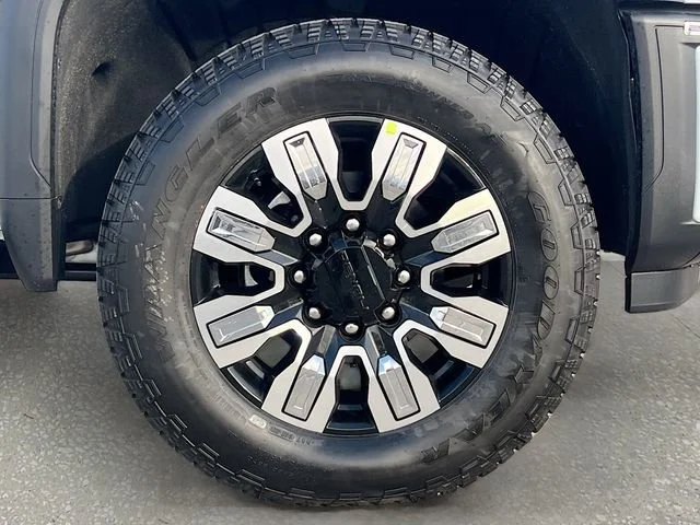 2026 GMC Sierra 2500HD Denali - Photo 19