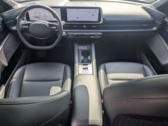 Used 2023 Gold Hyundai SEL image 14