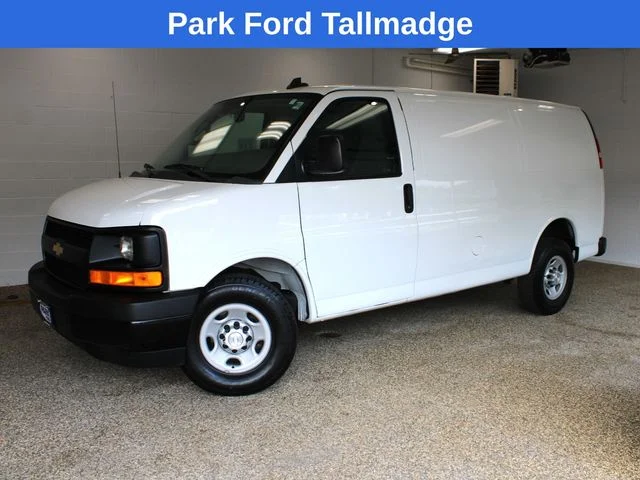 2017 Chevrolet Express 2500 Work Van