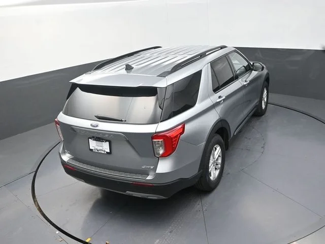 Used 2024 Silver Ford XLT image 17