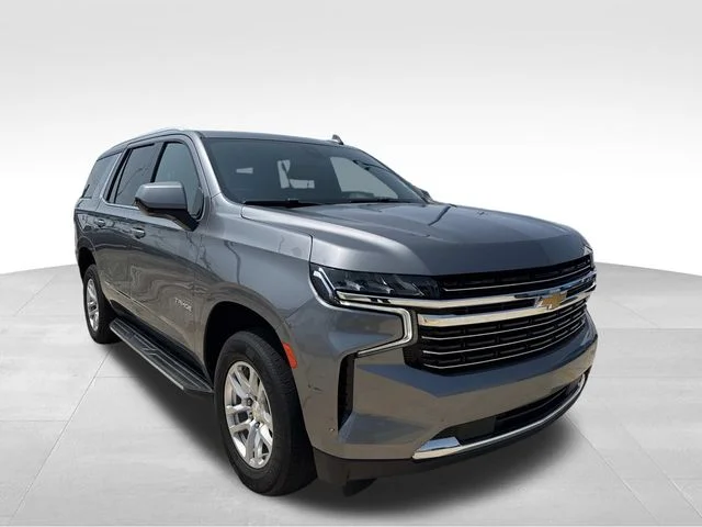 Used 2021 Gray Chevrolet LT image 5