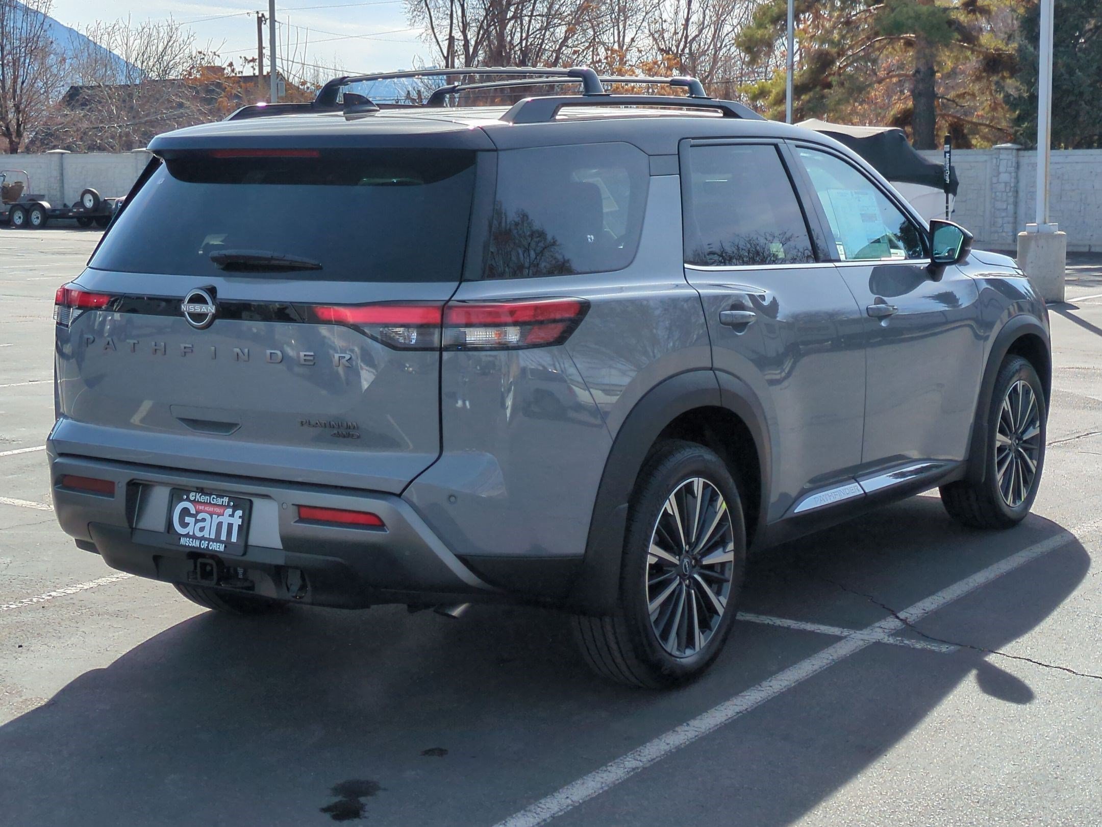 New 2026 Boulder Gray Pearl/Super Black Nissan Platinum image 3