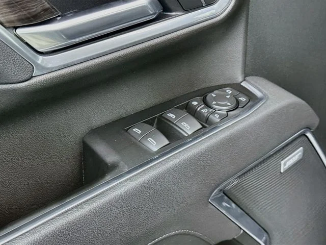 Used 2025 Gray Chevrolet LTZ image 19