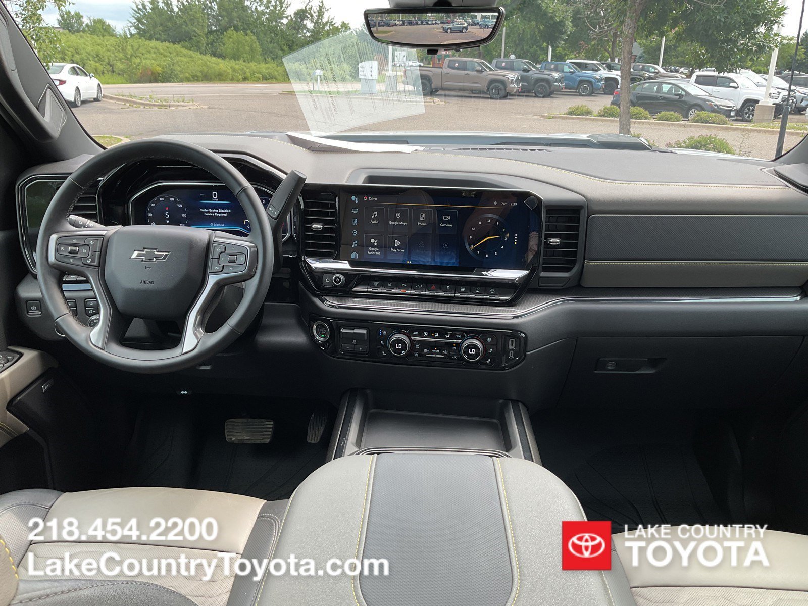Used 2024 White Chevrolet ZR2 image 19