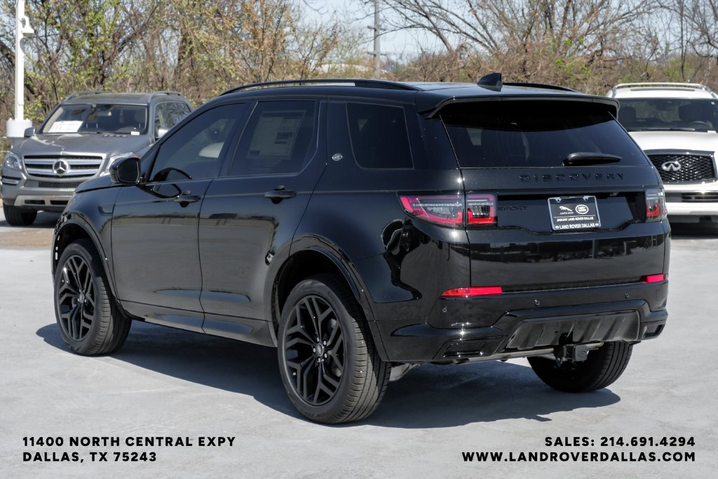 Used 2026 Santorini Black Metallic Land Rover Landmark image 9
