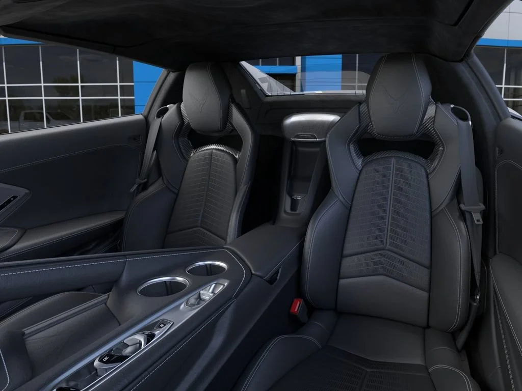 New 2027 Arctic White Chevrolet 3LT image 16