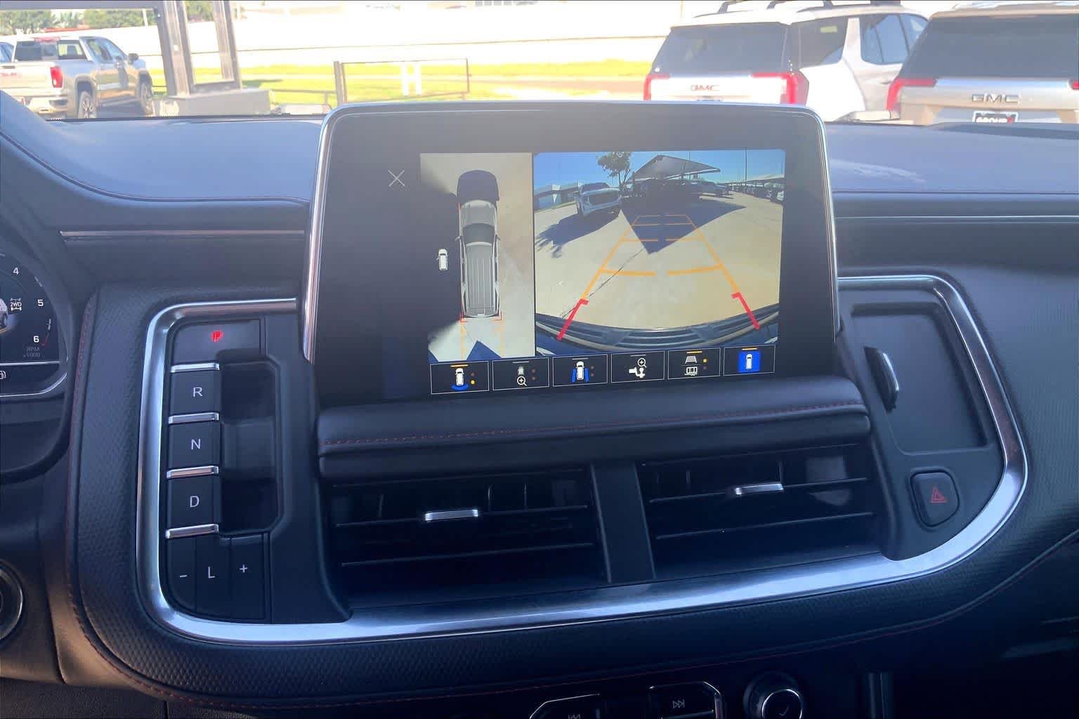 2023 Chevrolet Suburban RST - Photo 30