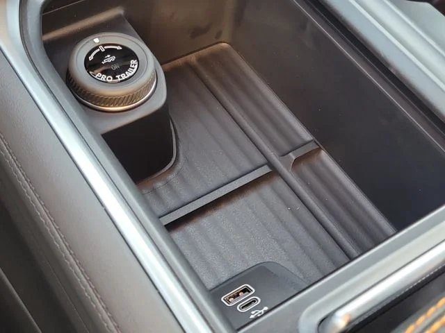 New 2027 Gray Metallic Ford Tremor image 31