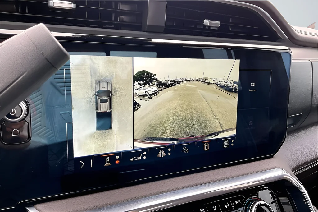 Used 2024 Red GMC Denali image 12