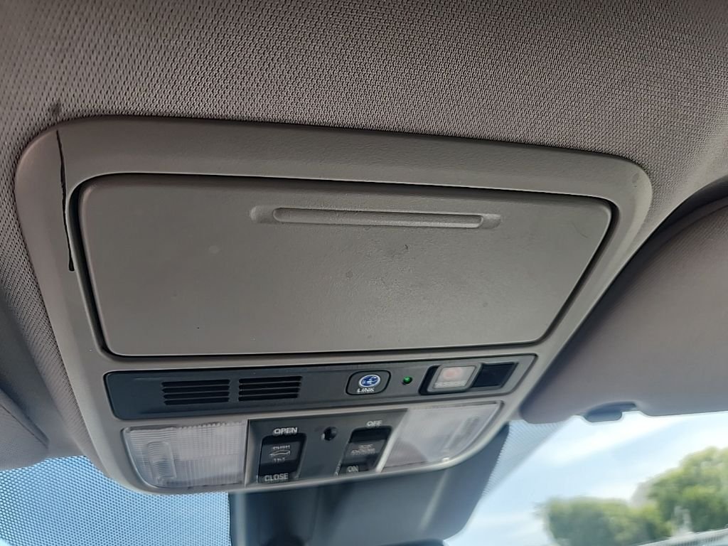 Used 2018 Black Honda Touring image 25