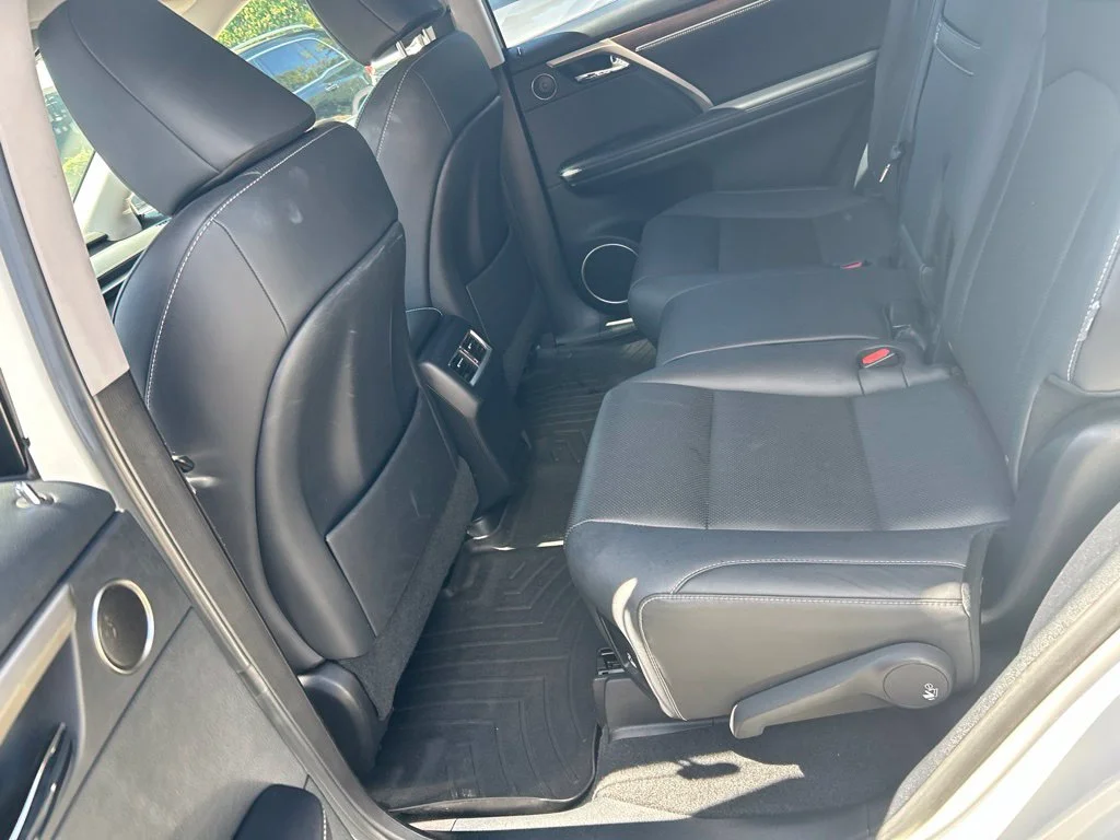 Used 2020 White Lexus 350L image 22