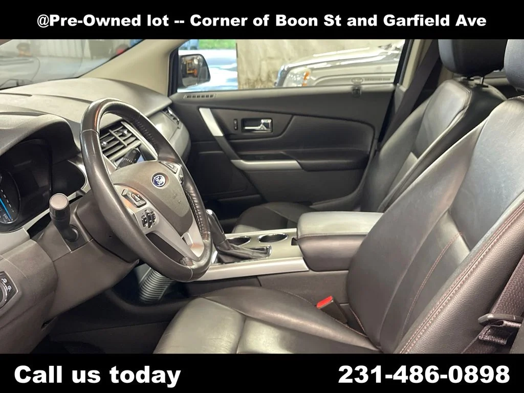 Used 2013  Ford SEL image 14