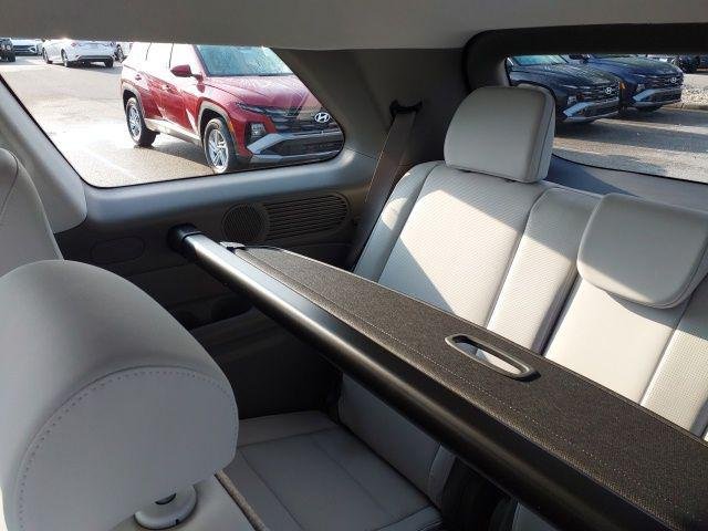 New 2026 Abyss Black Hyundai Blue SEL Premium image 11