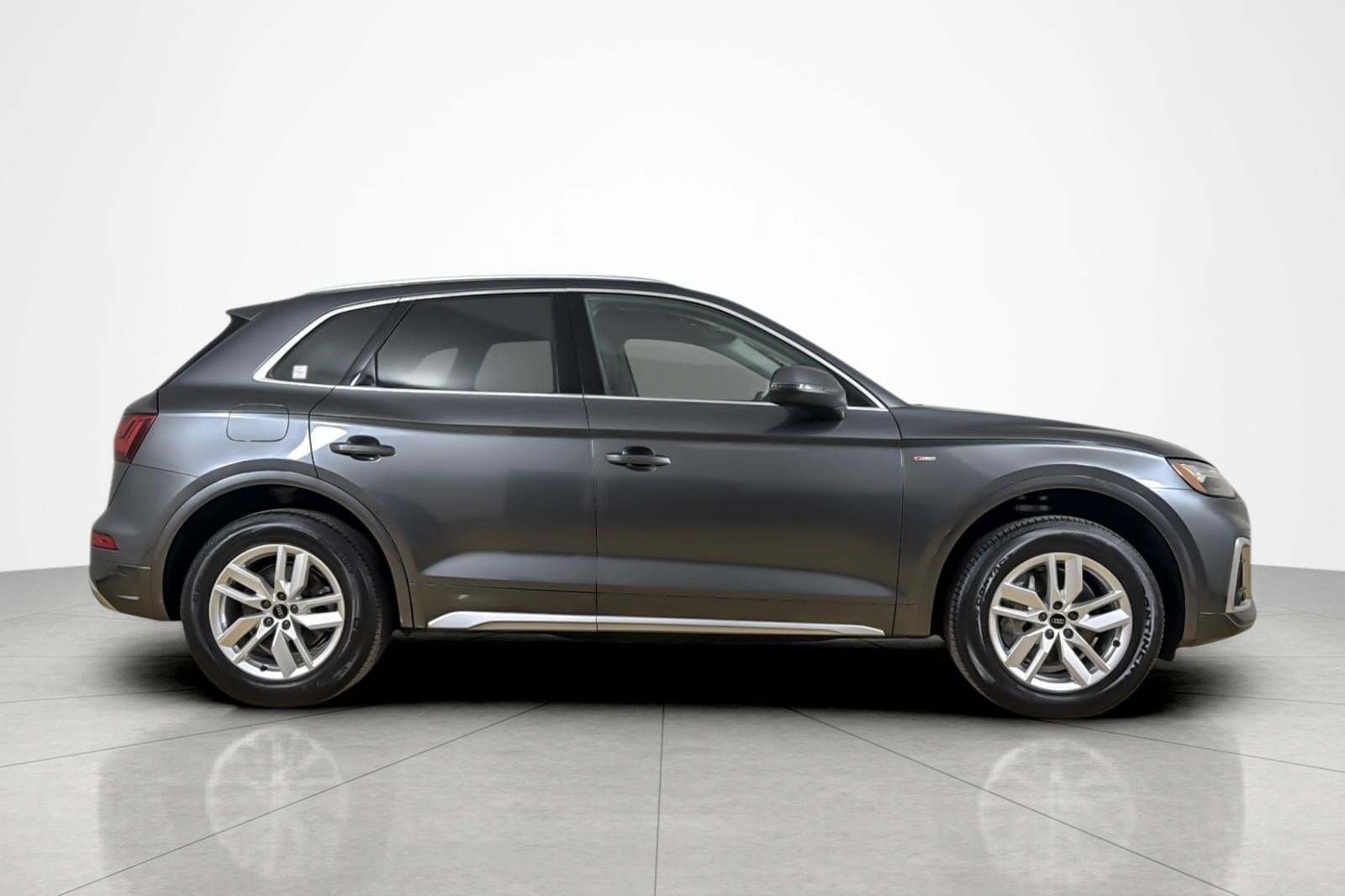 Used 2023 Daytona Gray Pearl Effect Audi S line Premium 45 TFSI quattro image 6