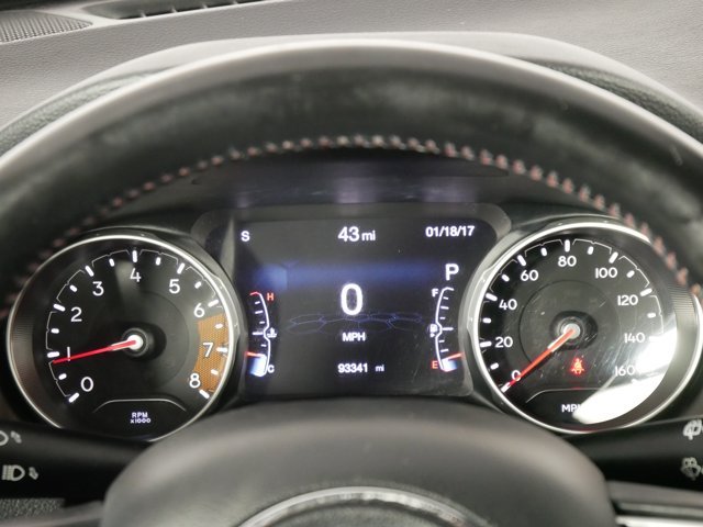 Used 2019 Billet Silver Metallic Clearcoat Jeep Trailhawk image 20