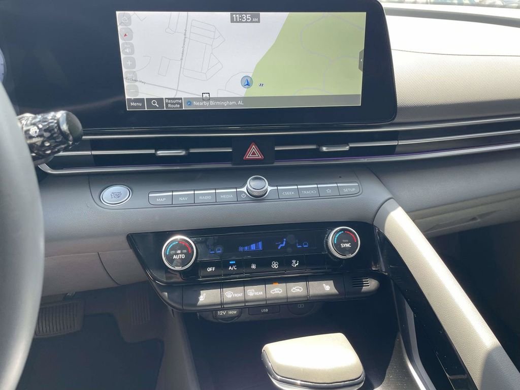 Used 2025 Gray Hyundai SEL Convenience image 16