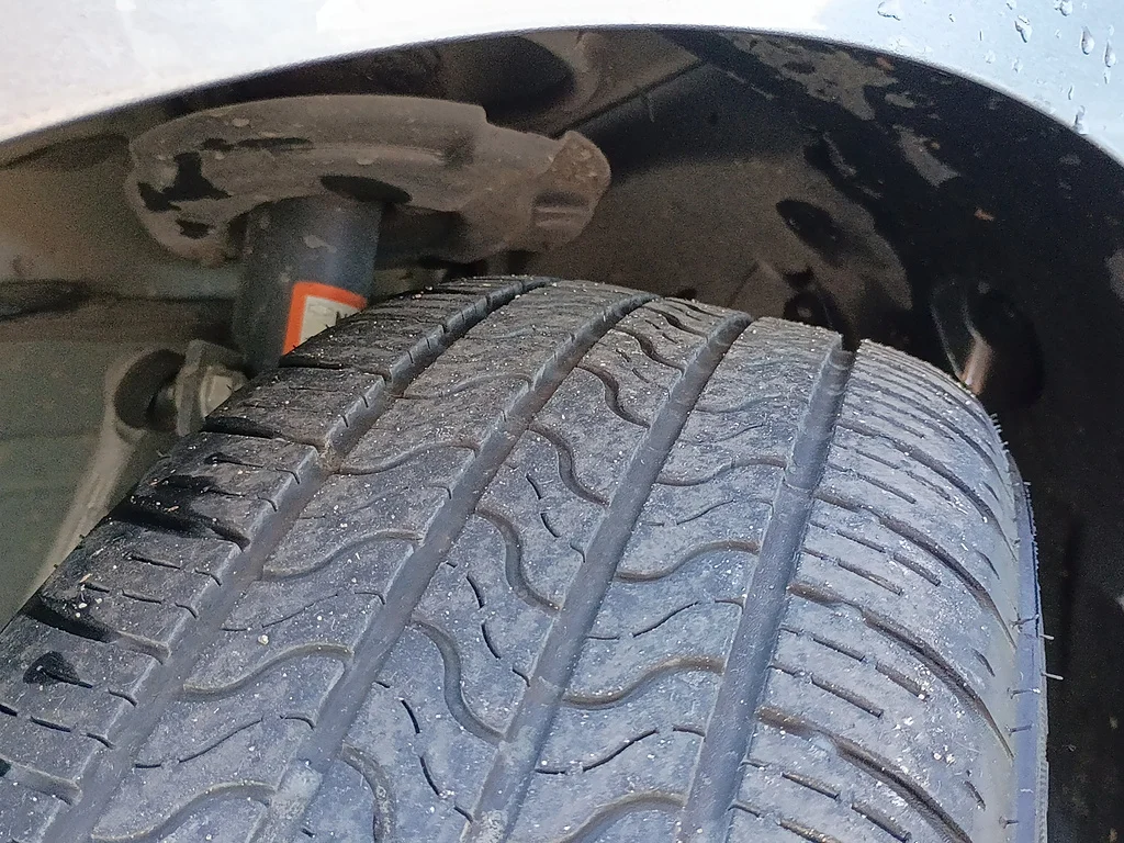 Used 2025 Gun Metallic Nissan SV image 9