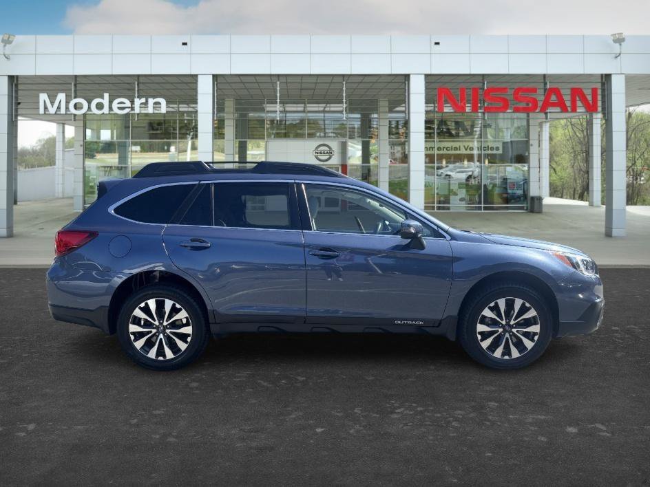 Used 2017 Twilight Blue Metallic Subaru Limited image 6