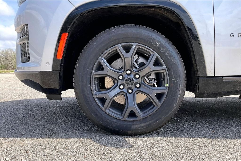 New 2026 Jeep Grand Wagoneer L Limited Altitude 4D Sport Utility