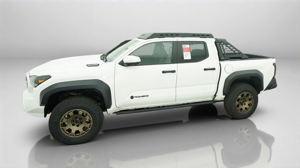 New 2026 Ice Cap Toyota Trailhunter image 38