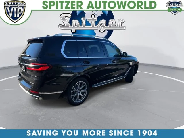 Used 2025 Black BMW xDrive40i image 9