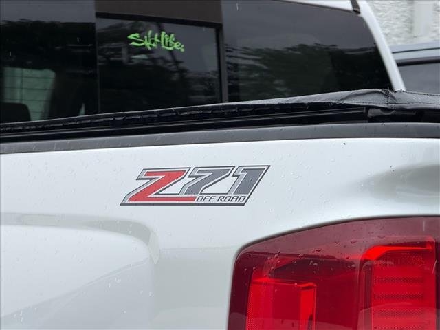Used 2017 Iridescent Pearl Tricoat Chevrolet LTZ image 18